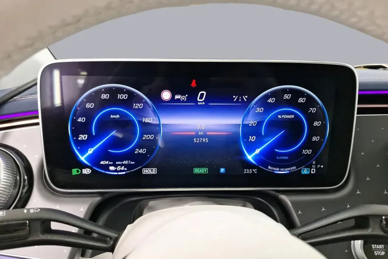Mercedes-Benz EQE (Clasa E) din 2023 cu 52.795 km - oferta MER246465 - foto 10