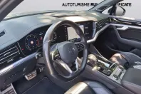 Volkswagen Touareg din 2022 cu 134.196 km - oferta VOL246466 - foto 9