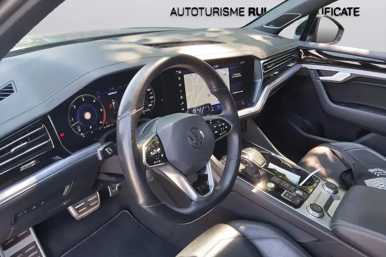 Volkswagen Touareg din 2022 cu 134.196 km - oferta VOL246466 - foto 9