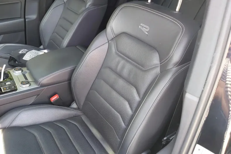Volkswagen Touareg din 2022 cu 134.196 km - oferta VOL246466 - foto 11