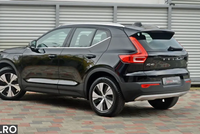 Volvo XC40 din 2021 cu 142.297 km - oferta VOL246470 - foto 16