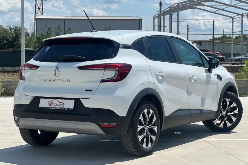Renault Captur din 2023 cu 154.000 km - oferta REN246472 - foto 3