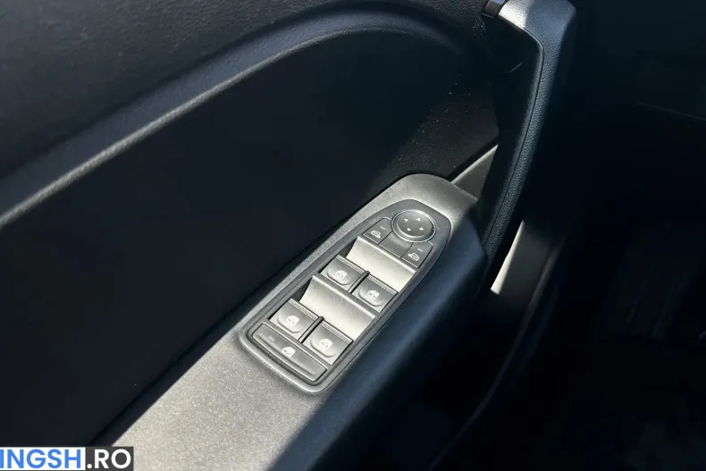 Renault Captur din 2023 cu 154.000 km - oferta REN246472 - foto 19