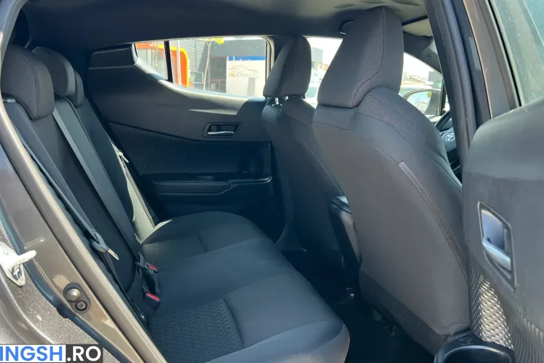 Toyota C-HR din 2021 cu 93.000 km - oferta TOY246477 - foto 8