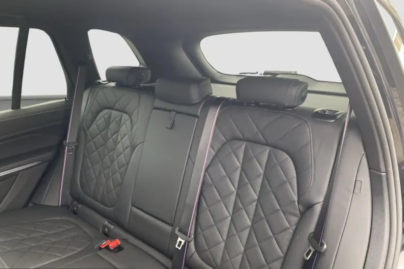 BMW X5 (Seria X) din 2025 cu 13.100 km - oferta BMW246481 - foto 15