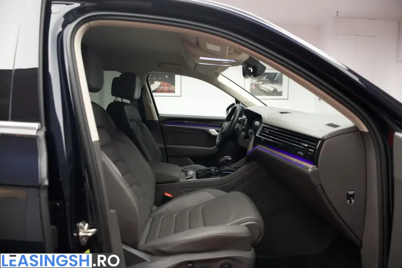 Volkswagen Touareg din 2021 cu 100.000 km - oferta VOL246483 - foto 26