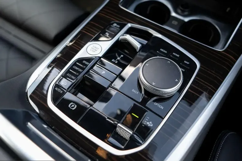 BMW X5 (Seria X) din 2025 cu 23.490 km - oferta BMW246485 - foto 16