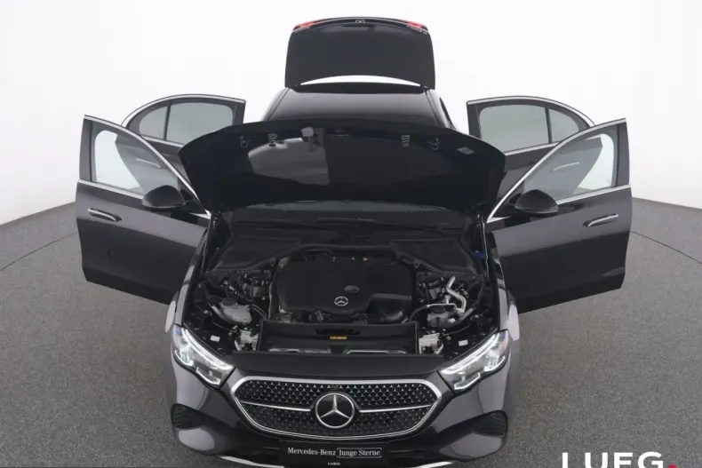 Mercedes-Benz E 220 (Clasa E) din 2025 cu 11.960 km - oferta MER246491 - foto 12