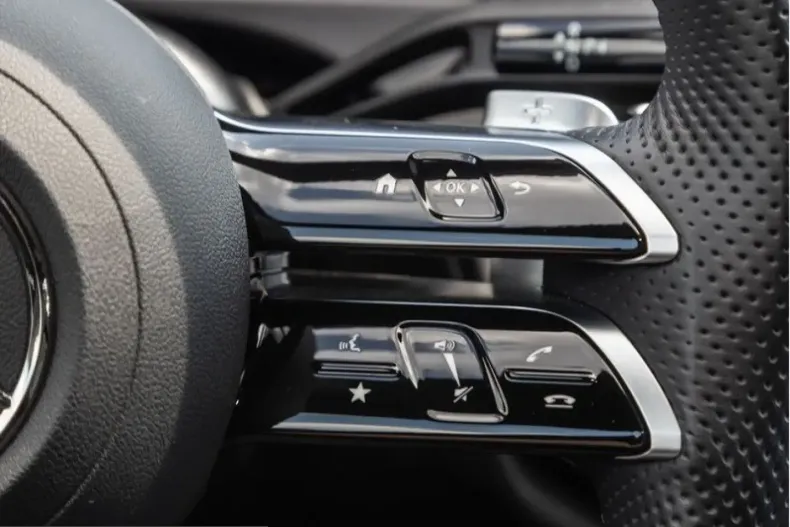 Mercedes-Benz E 220 (Clasa E) din 2025 cu 8.921 km - oferta MER246493 - foto 15