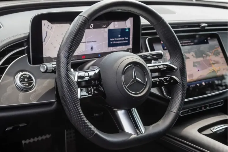 Mercedes-Benz E 220 (Clasa E) din 2025 cu 8.921 km - oferta MER246493 - foto 21
