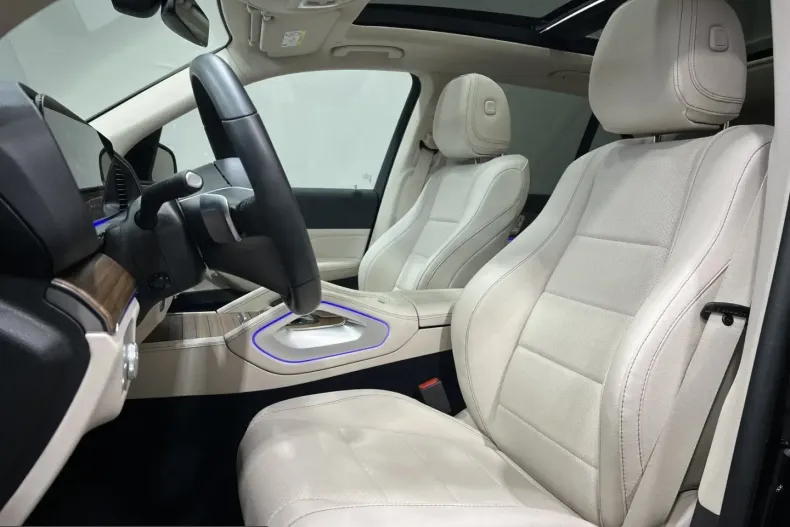 Mercedes-Benz GLE 350 (Clasa GLE) din 2025 cu 11.980 km - oferta MER246500 - foto 3