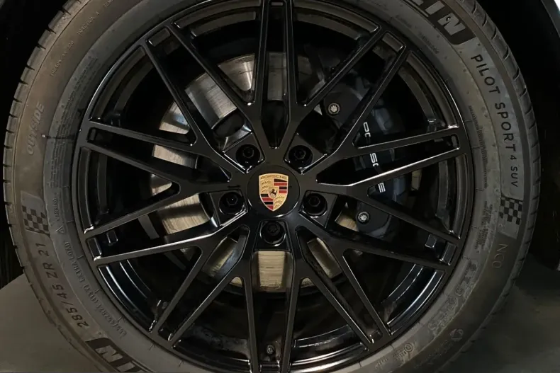 Porsche Cayenne din 2025 cu 36.900 km - oferta POR246502 - foto 7