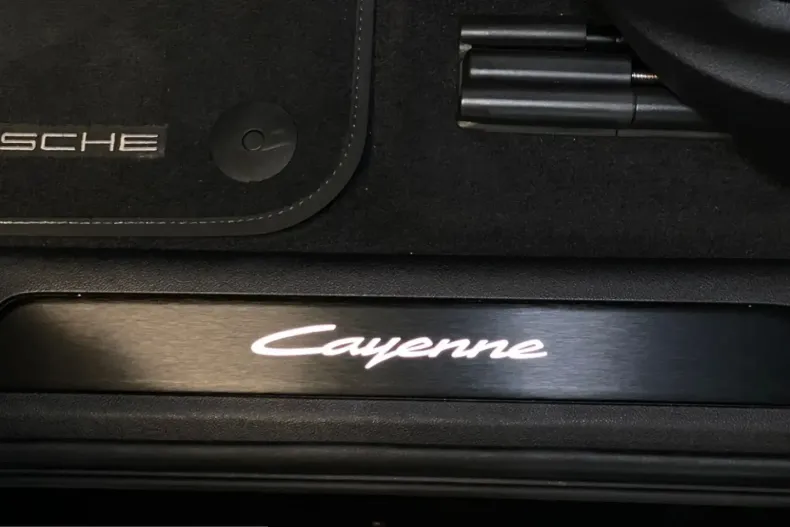 Porsche Cayenne din 2025 cu 36.900 km - oferta POR246502 - foto 23
