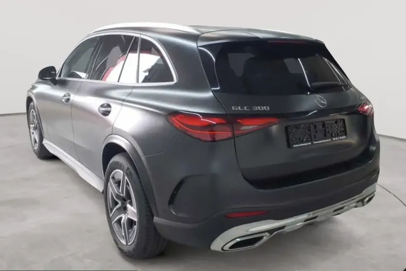 Mercedes-Benz GLC 300 (Clasa GLC) din 2025 cu 15.406 km - oferta MER246511 - foto 5