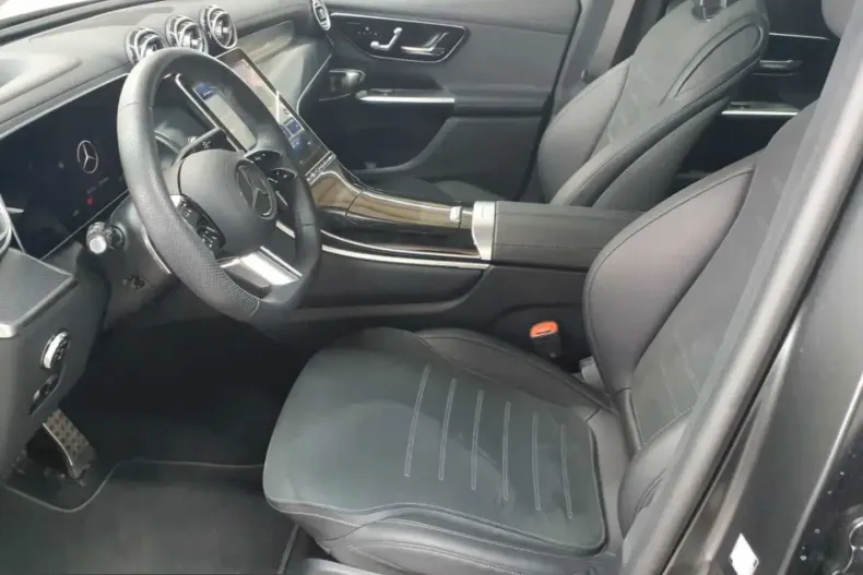 Mercedes-Benz GLC 300 (Clasa GLC) din 2025 cu 15.406 km - oferta MER246511 - foto 7