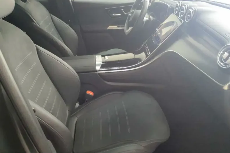 Mercedes-Benz GLC 300 (Clasa GLC) din 2025 cu 15.406 km - oferta MER246511 - foto 8