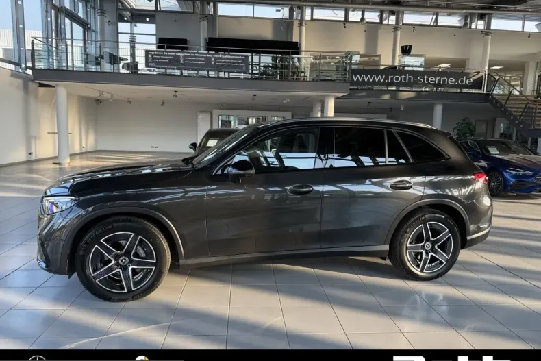 Mercedes-Benz GLC 300 (Clasa GLC) din 2025 cu 5.900 km - oferta MER246512 - foto 2