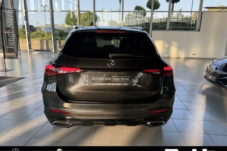 Mercedes-Benz GLC 300 (Clasa GLC) din 2025 cu 5.900 km - oferta MER246512 - foto 3