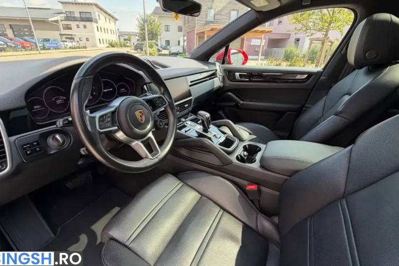 Porsche Cayenne din 2021 cu 48.000 km - oferta POR246515 - foto 2