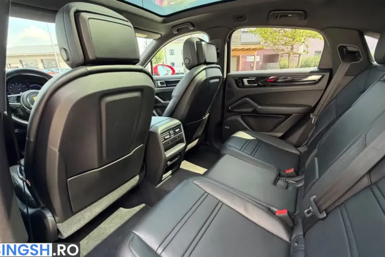 Porsche Cayenne din 2021 cu 48.000 km - oferta POR246515 - foto 10