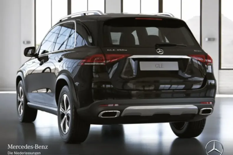 Mercedes-Benz GLE 350 (Clasa GLE) din 2023 cu 33.725 km - oferta MER246516 - foto 17