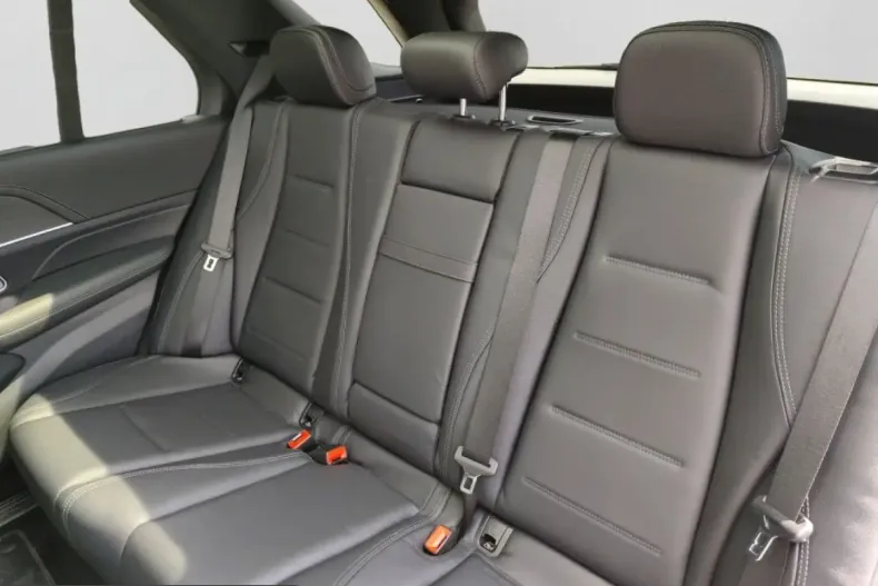 Mercedes-Benz GLE 350 (Clasa GLE) din 2024 cu 11.962 km - oferta MER246517 - foto 13