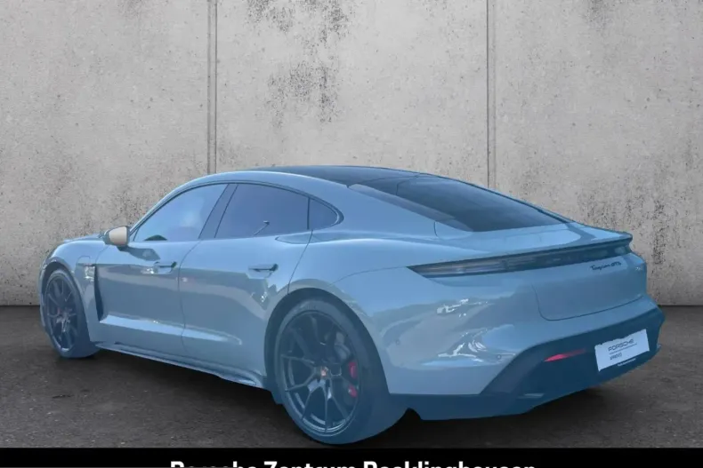 Porsche Taycan din 2025 cu 30.208 km - oferta POR246519 - foto 4