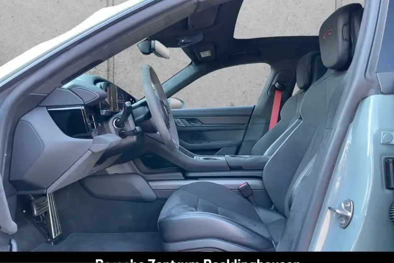 Porsche Taycan din 2025 cu 30.208 km - oferta POR246519 - foto 5