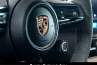 Porsche Taycan din 2025 cu 9.900 km - oferta POR246522 - foto 26