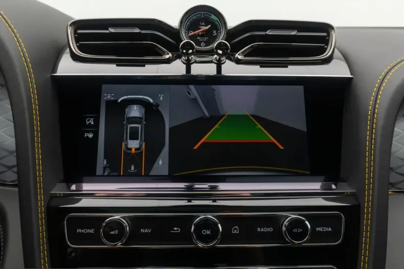 Bentley Bentayga din 2025 cu 1.999 km - oferta BEN246531 - foto 45