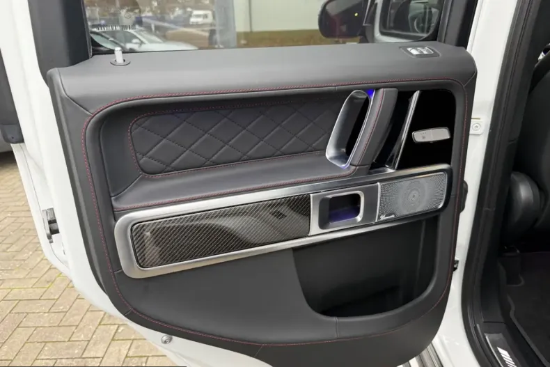 Mercedes-Benz G 63 AMG (Clasa G) din 2024 cu 34.000 km - oferta MER246541 - foto 40