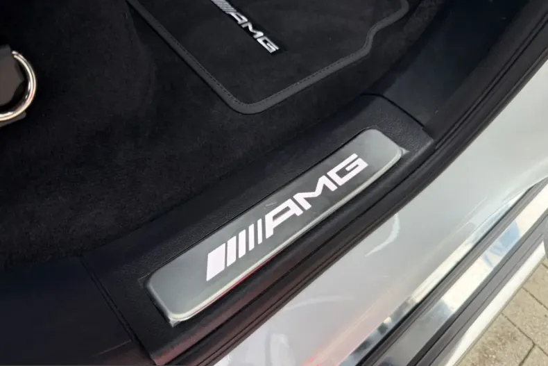 Mercedes-Benz G 63 AMG (Clasa G) din 2024 cu 34.000 km - oferta MER246541 - foto 45