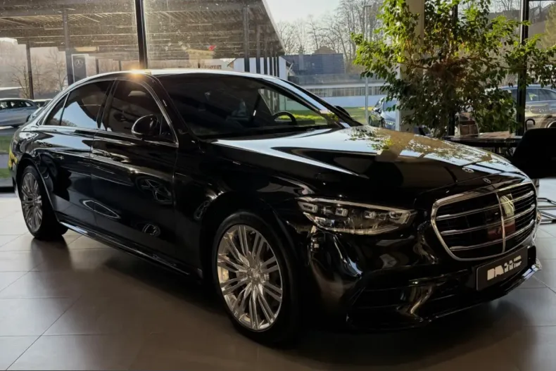 Mercedes-Benz S 580 (Clasa S) din 2022 cu 39.950 km - oferta MER246548 - foto 4