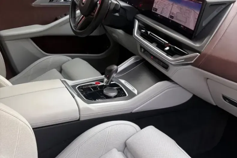 BMW XM (Seria X) din 2023 cu 47.490 km - oferta BMW246553 - foto 27