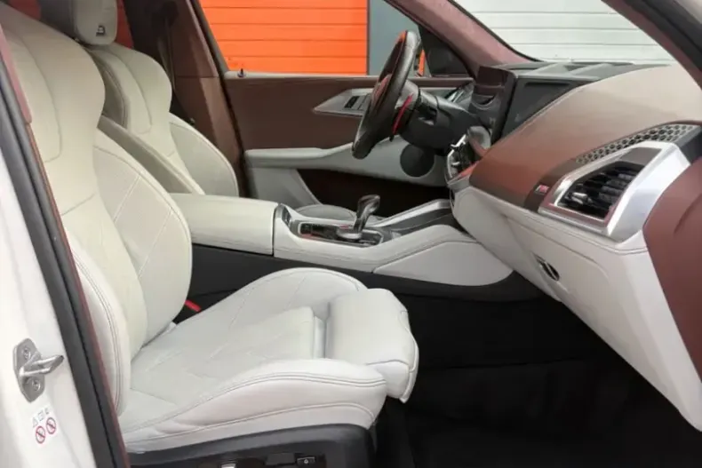 BMW XM (Seria X) din 2023 cu 47.490 km - oferta BMW246553 - foto 28