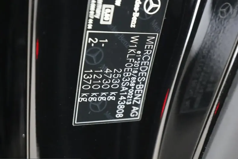 Mercedes-Benz E 220 (Clasa E) din 2025 cu 28.102 km - oferta MER246558 - foto 14