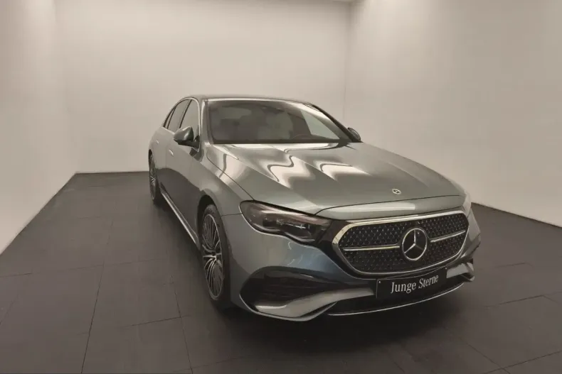 Mercedes-Benz E 220 (Clasa E) din 2023 cu 16.199 km - oferta MER246560 - foto 2