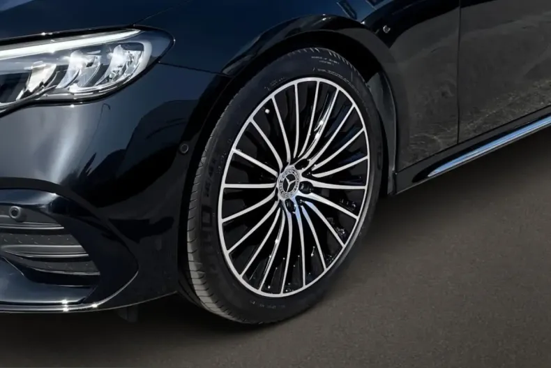Mercedes-Benz E 220 (Clasa E) din 2025 cu 20.000 km - oferta MER246561 - foto 7