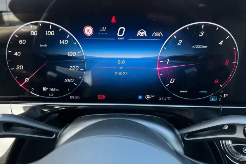 Mercedes-Benz E 220 (Clasa E) din 2025 cu 20.000 km - oferta MER246561 - foto 14