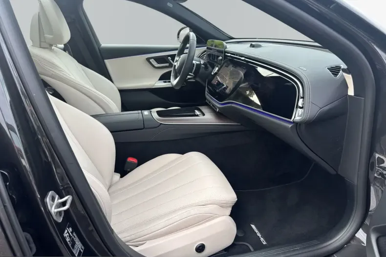Mercedes-Benz E 200 (Clasa E) din 2024 cu 35.500 km - oferta MER246562 - foto 9