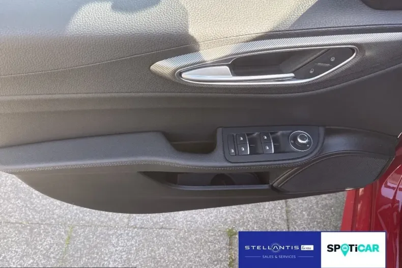 Alfa Romeo Giulia din 2024 cu 29.672 km - oferta ALF246571 - foto 10