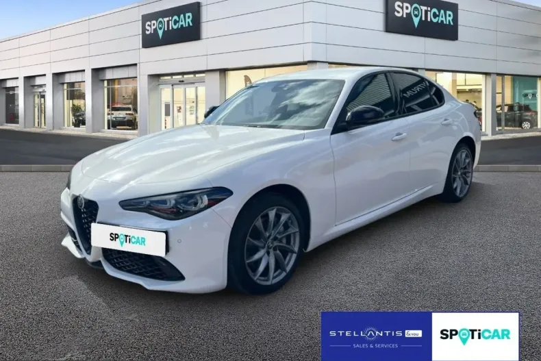 Alfa Romeo Giulia din 2024 cu 33.426 km - oferta ALF246575 - foto 2