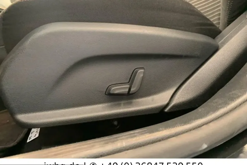 Mercedes-Benz E 300 (Clasa E) din 2021 cu 77.709 km - oferta MER246577 - foto 7