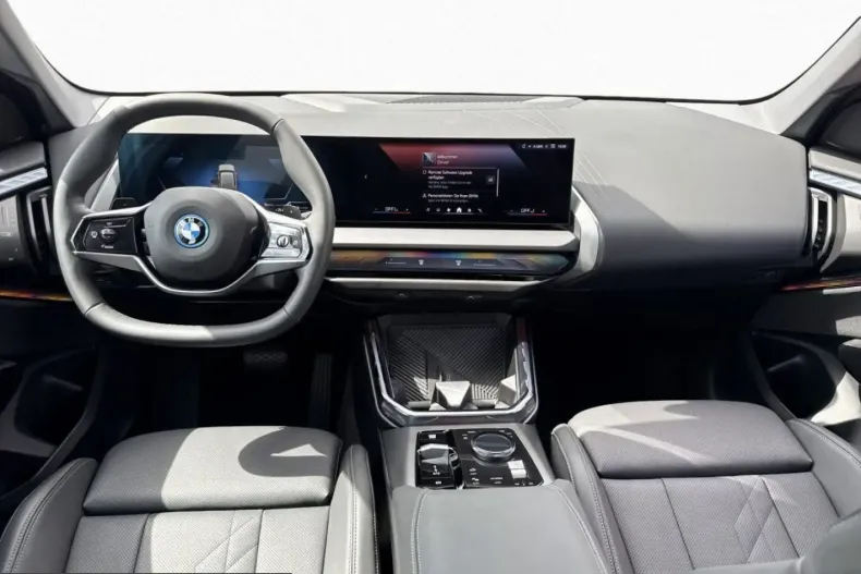 BMW X3 (Seria X) din 2025 cu 7.928 km - oferta BMW246585 - foto 9