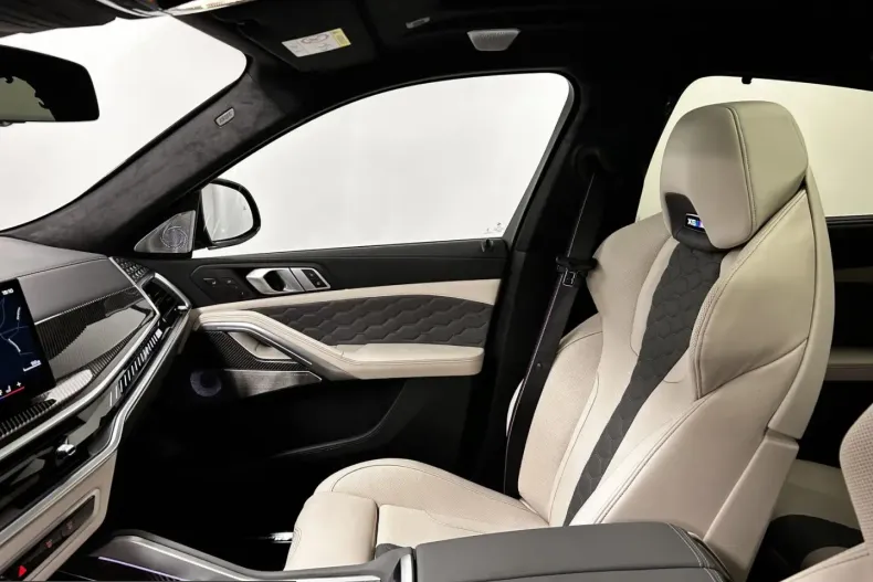 BMW X6 (Seria X) din 2024 cu 5.862 km - oferta BMW246586 - foto 6