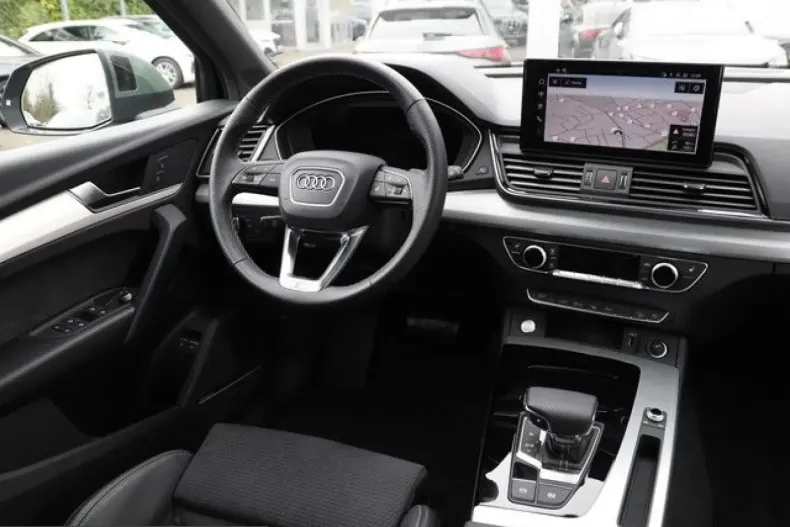 Audi Q5 din 2025 cu 9.210 km - oferta AUD246608 - foto 6