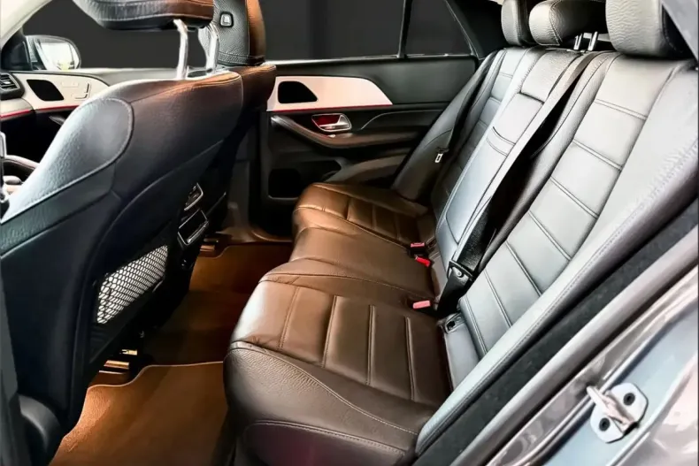 Mercedes-Benz GLE 300 (Clasa GLE) din 2023 cu 117.000 km - oferta MER246609 - foto 4