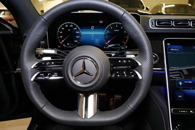Mercedes-Benz S 580 (Clasa S) din 2025 cu 14.500 km - oferta MER246613 - foto 13