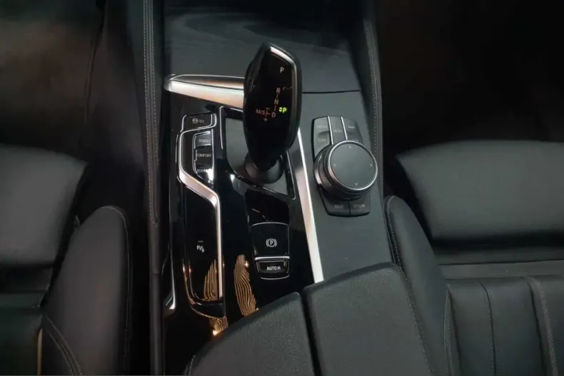 BMW 520 (Seria 5) din 2022 cu 113.032 km - oferta BMW246622 - foto 9