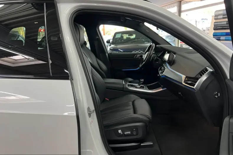 BMW X5 (Seria X) din 2022 cu 43.330 km - oferta BMW246628 - foto 13